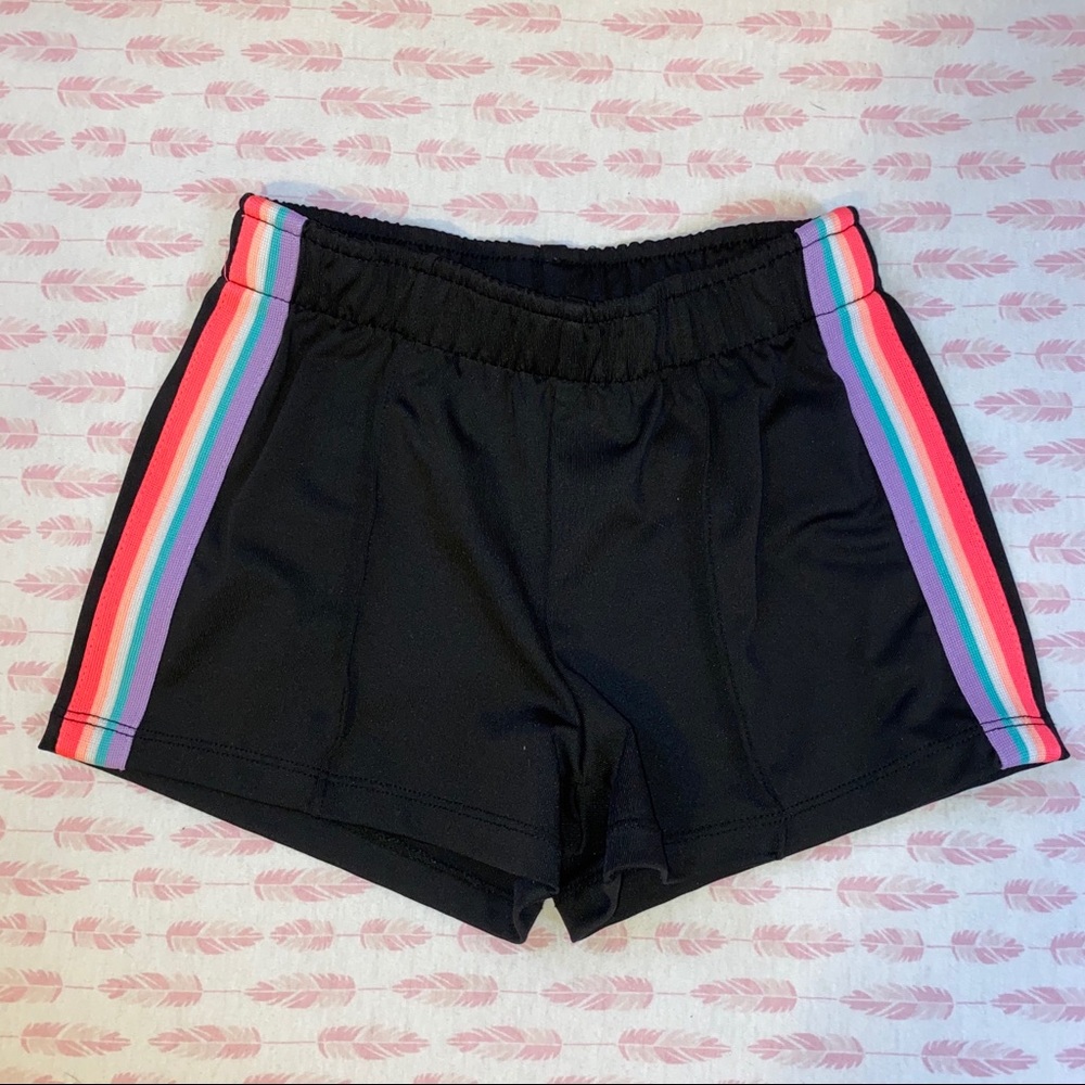 🩳 Black shorts with stripes